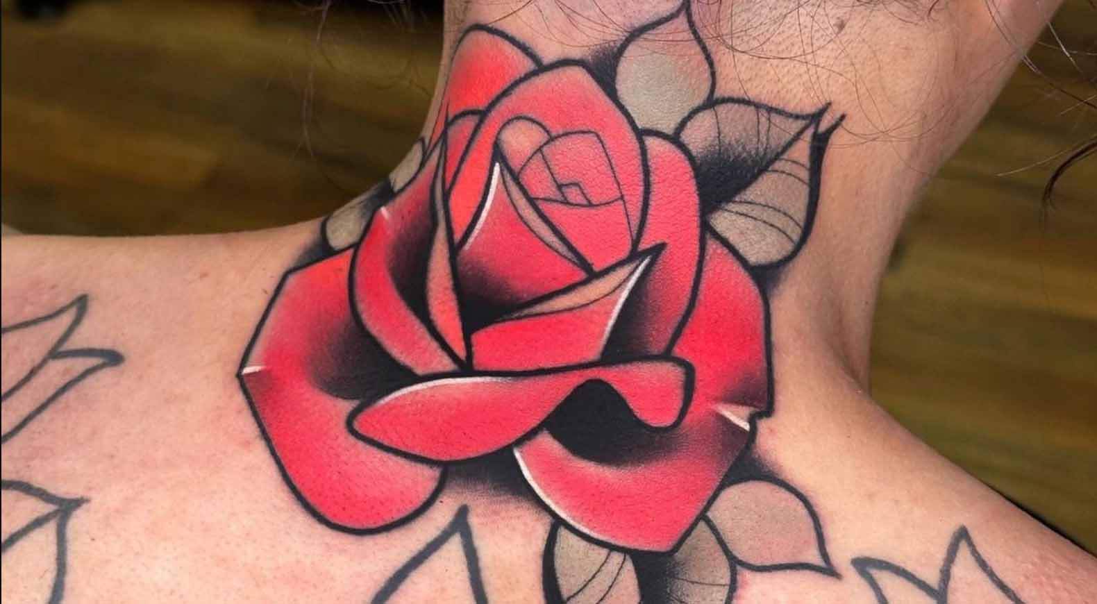 ¿Por qué hacerse un tatuaje de una rosa?